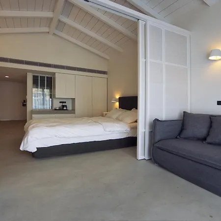 Aqua Bay Family 1st Floor טסיליבי